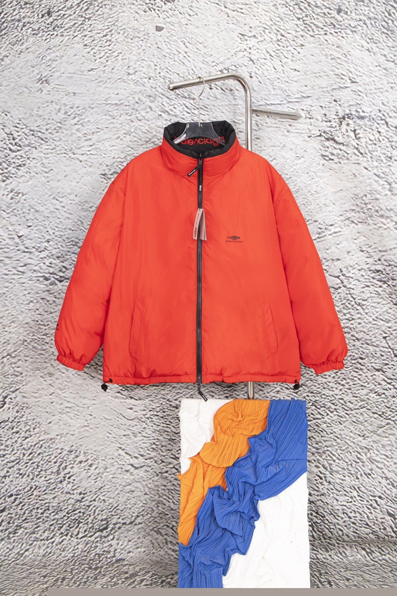 Ba*len*cia*ga down coat